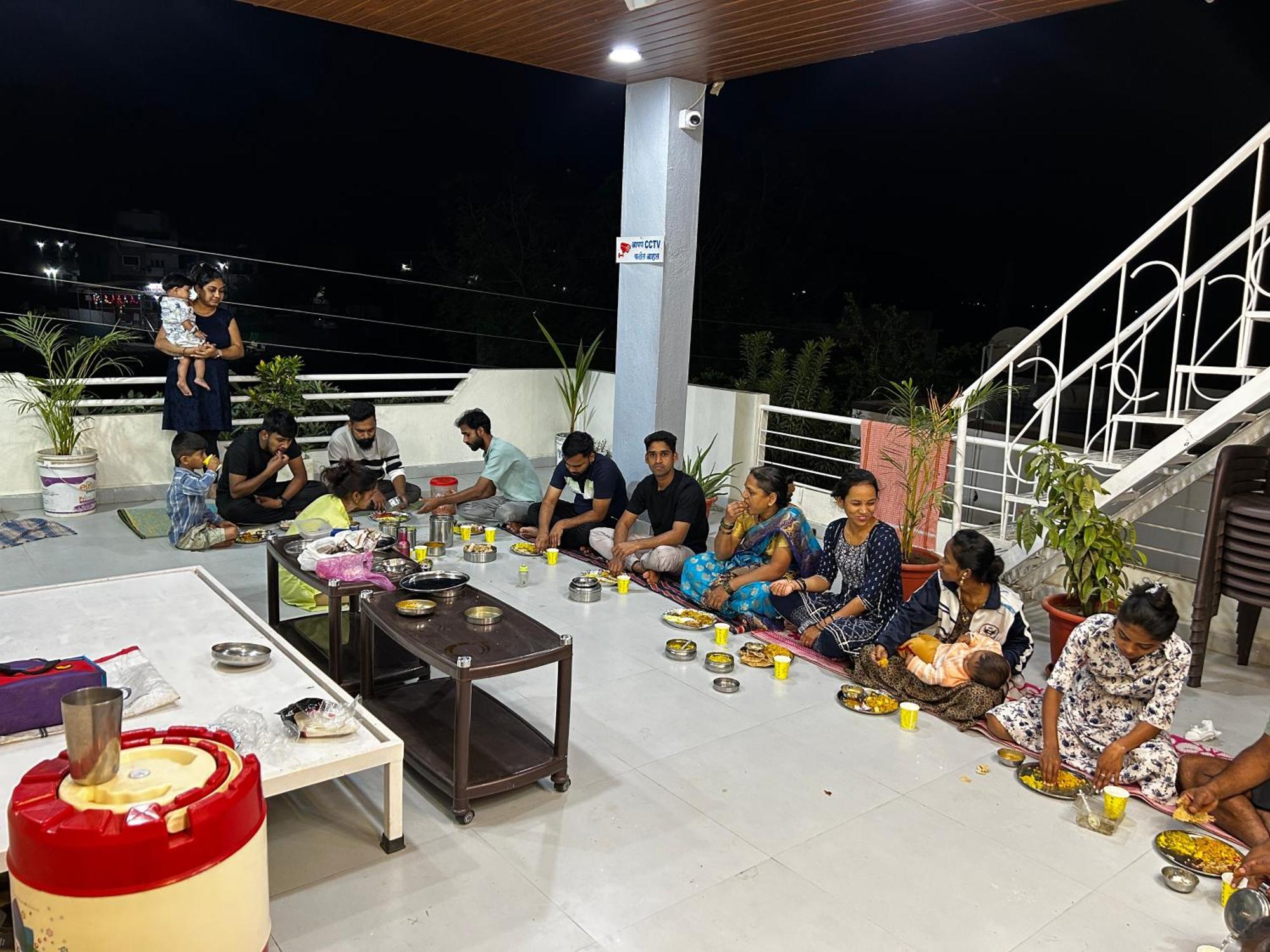 Vatavriksha Guest House,Akkalkot Akalkot المظهر الخارجي الصورة